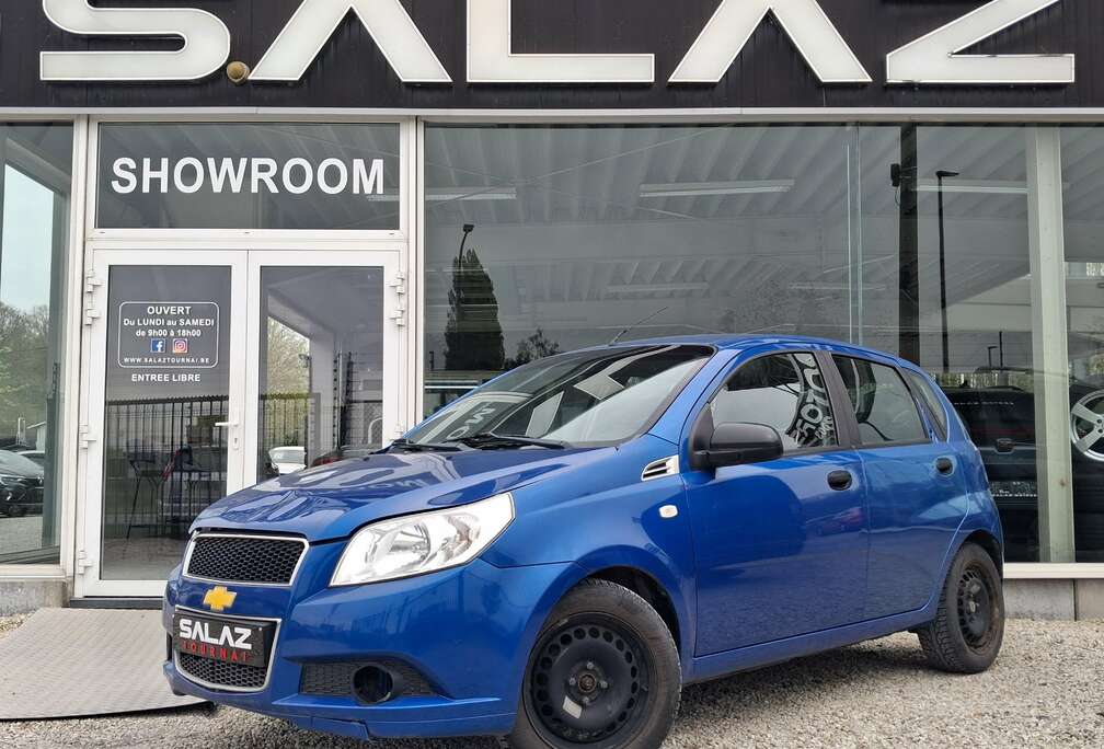 Chevrolet Aveo hatchback 1.2i L/VENTE EXPORT/NO CONTROL/NO GARANTIE