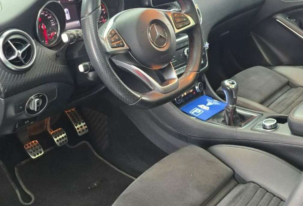 Mercedes-Benz A 180 d