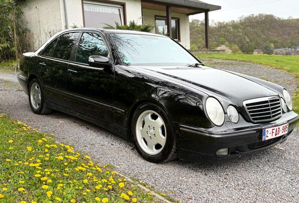 Mercedes-Benz Mercedes E200 LPG & Essence