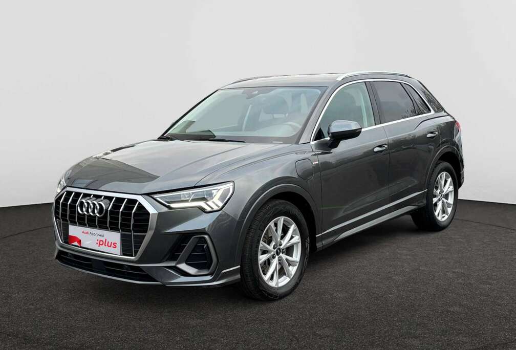 Audi Audi Q3 S line 45 TFSI e 180(245) kW(PS) S tronic