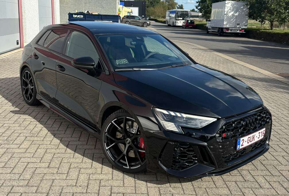 Audi RS3 Sportback 2.5 TFSI Quattro S tronic
