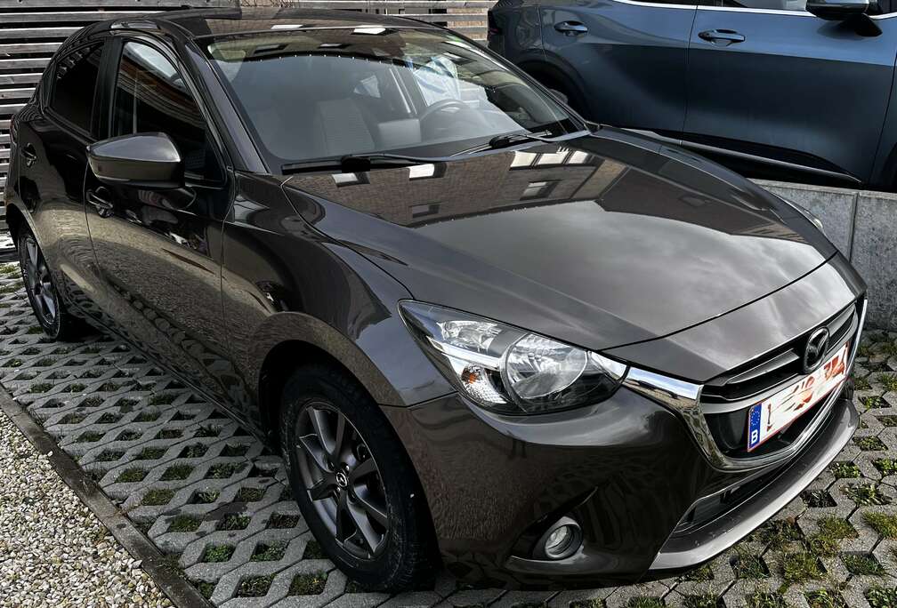 Mazda 2 1.5i Skyactiv-G Skydrive Ginza