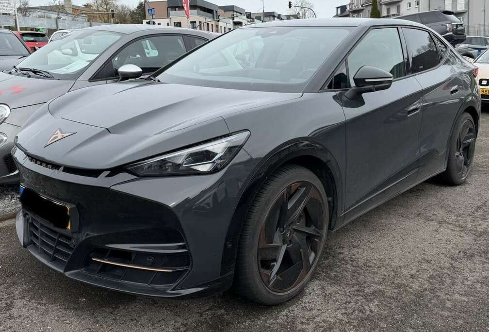 ADRENALINE 286PS HEAD UP SENNHEISER PANO CUIR NAVI