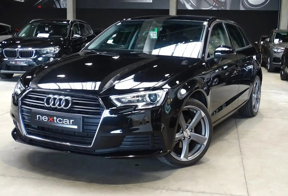 Audi 30TFSI Sportback *NAVI-XENON-CRUISE-EURO6dT*
