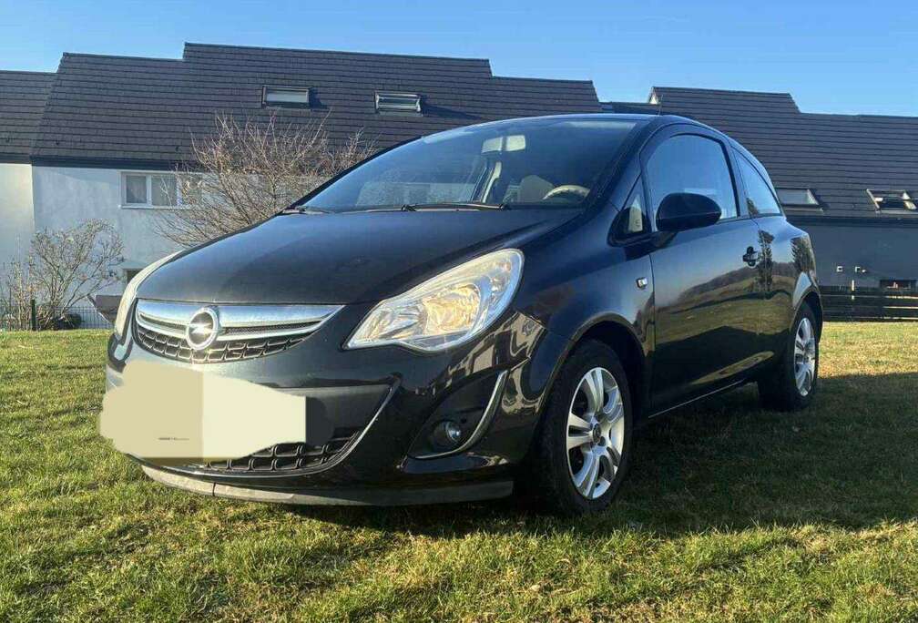 Opel Corsa 1.4i Enjoy Active