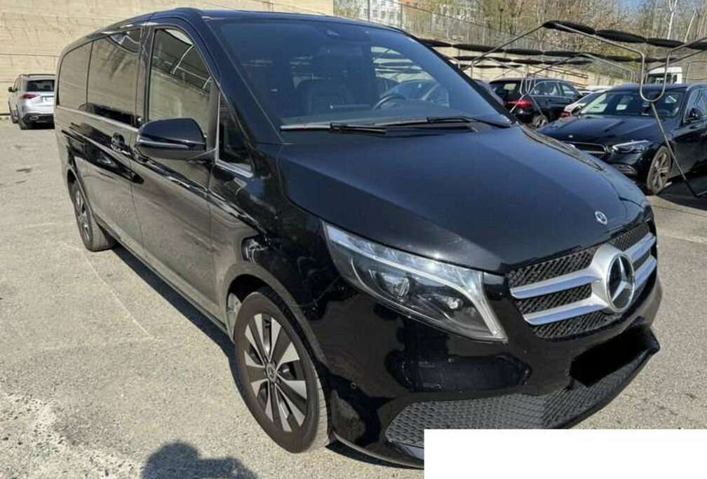 Mercedes-Benz d XL / 8pl. /€32.975 netto / Leder / Navi / ...