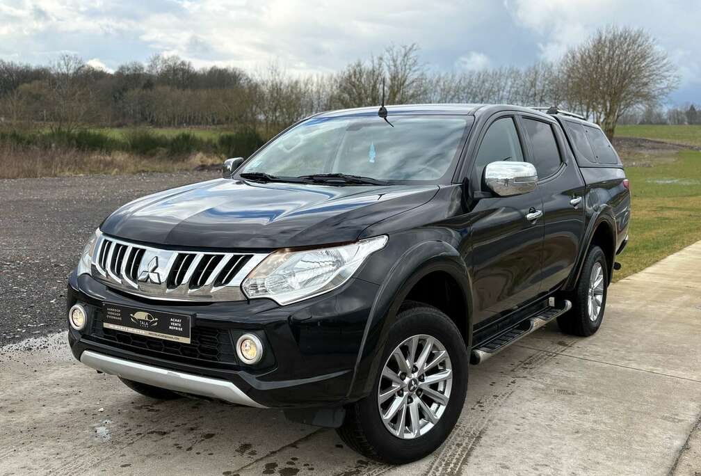 Mitsubishi 2.4 DI-D 4WD Intense
