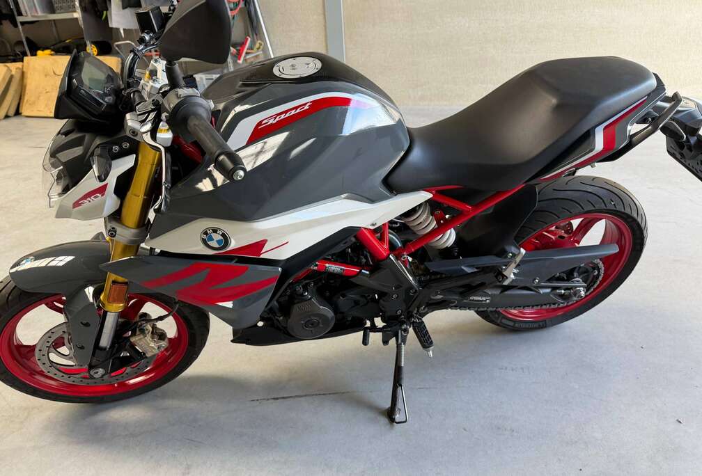 BMW