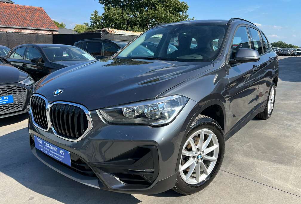 BMW 1.5i 140PK NAVIGATIE CAMERA SPORTZETELS LED PDC