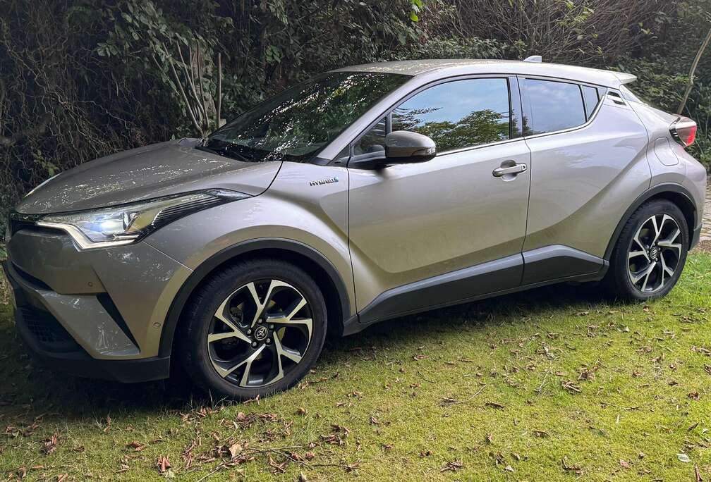Toyota C-HR Hybrid Lounge