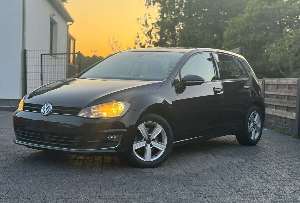 Volkswagen VW GOLF VII 1.2I