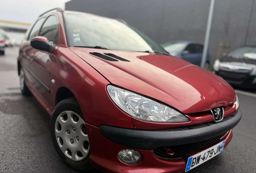 Peugeot SW 1.4 HDi 70ch Trendy - 170 000 Kms - DITRI OK