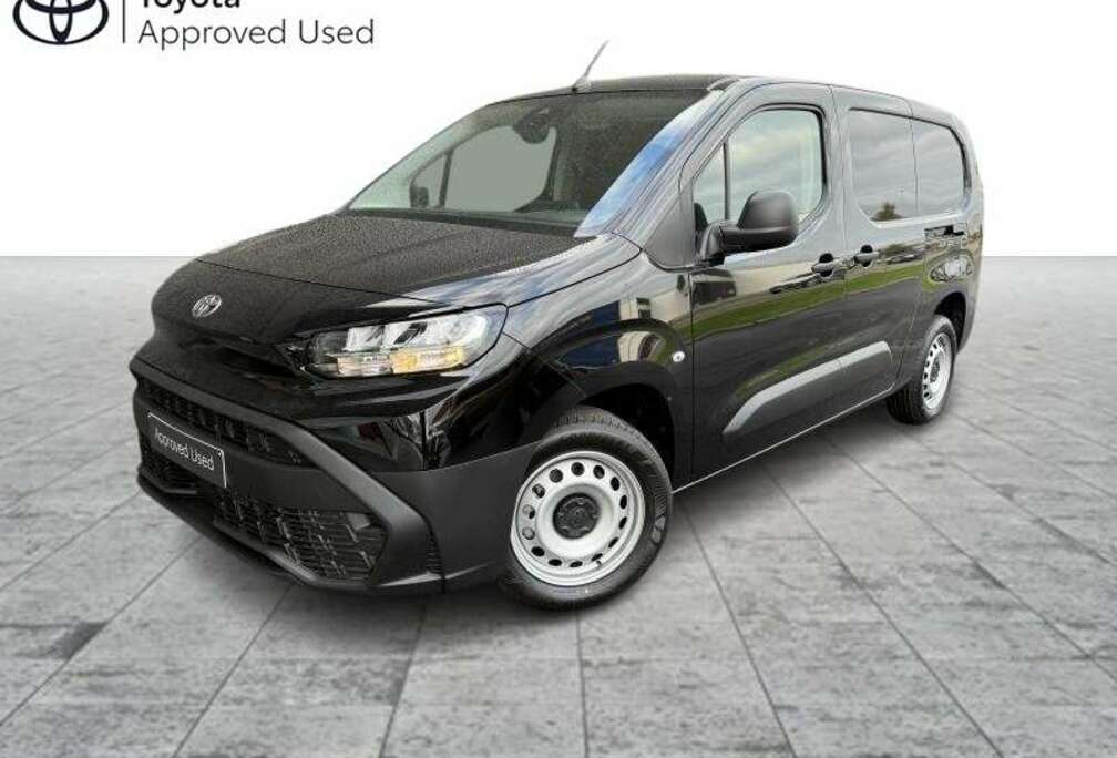 Toyota LWB Active