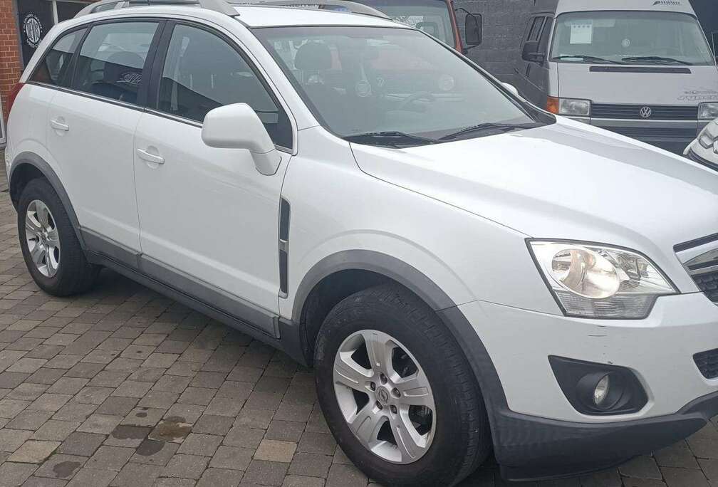 Opel Antara 2.4i 4x4 Cosmo