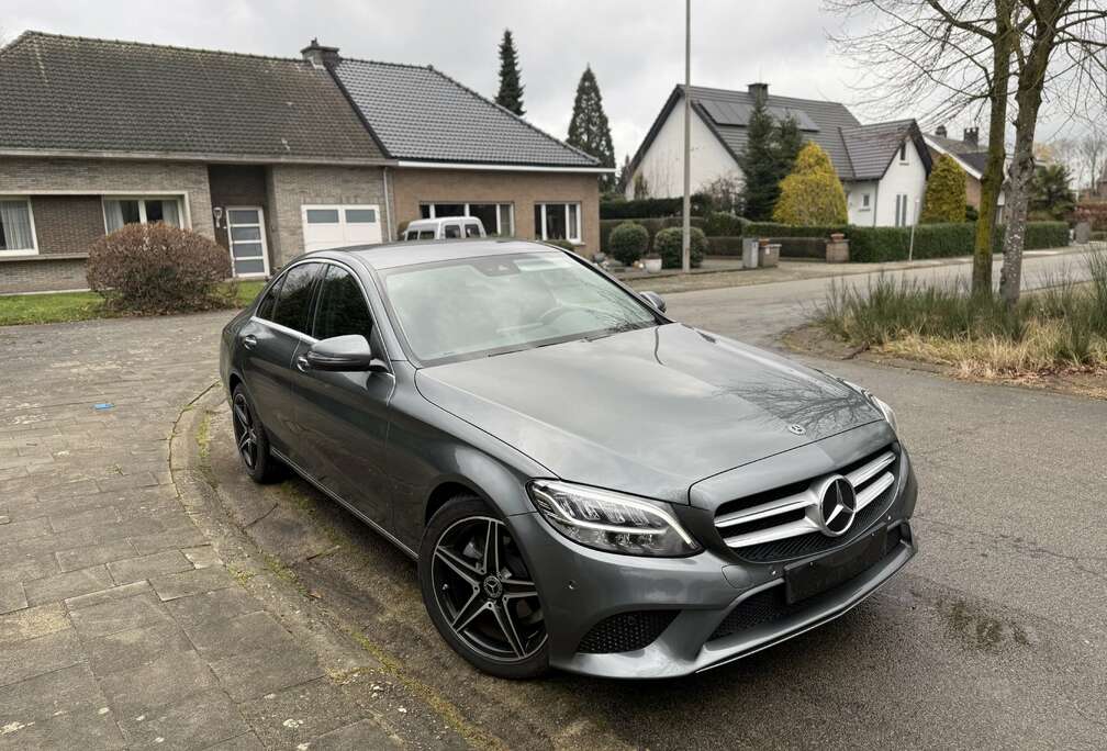 Mercedes-Benz Mercedes Benz C-180 benzine AMG lijn Automaat 2018