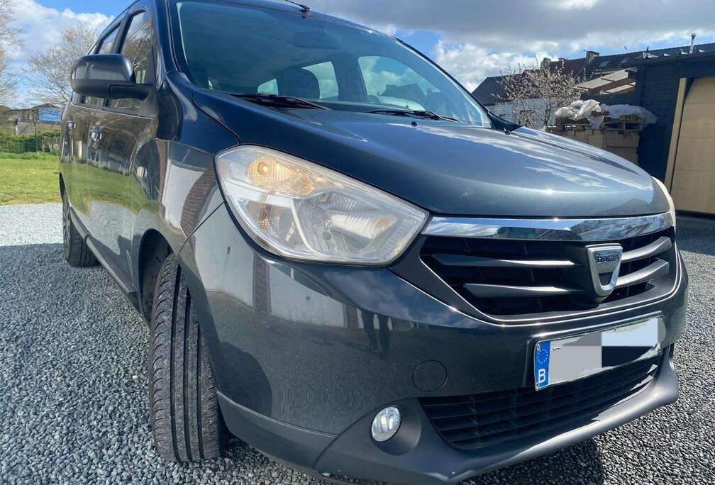 Dacia 1.6i SCE 5pl. 1ER MAIN