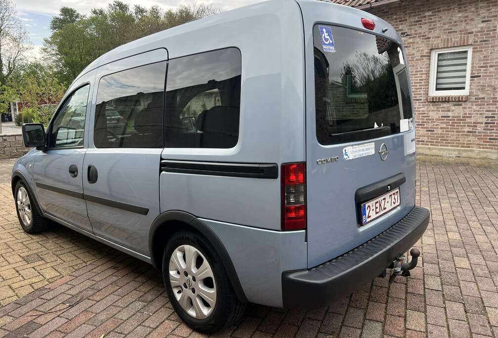 Opel 1.3 CDTI Automaat Aangepast Mindervalide