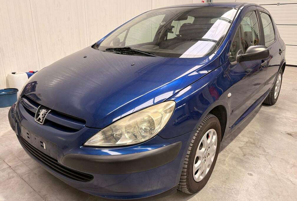 Peugeot 1.4i XT