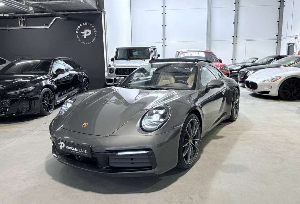 Porsche 992 CARRERA 4 /TOIT OUVRANT/ PASM/ CARPLAY