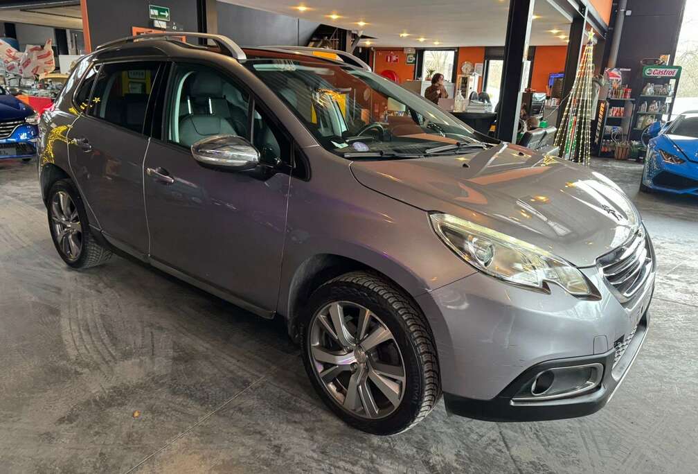 Peugeot 1.2 - AUTOMATIQUE - A/C - NAVI - MEDIA/TEL-LIM/REG