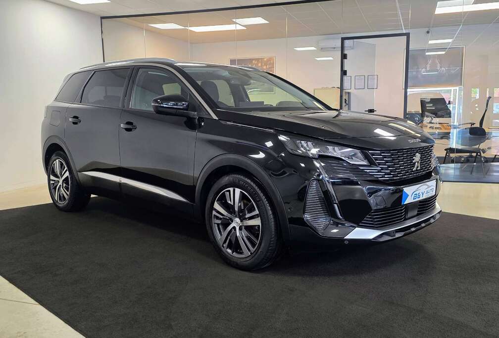 Peugeot 5008 1.5 BlueHDi Automaat / Camera / Carplay