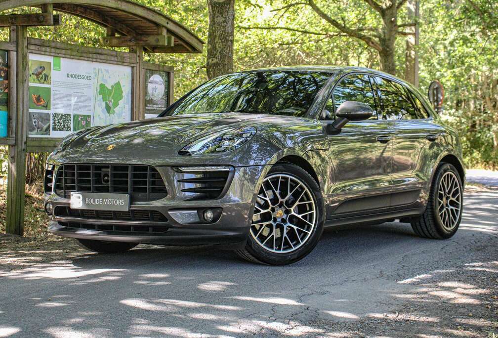 Porsche Macan 2.0 Turbo *Ronde uitlaten
