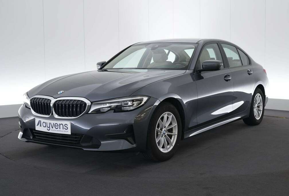 BMW 3 Touring 320dA Business LEDER/CUIR LED GPS PDC 36