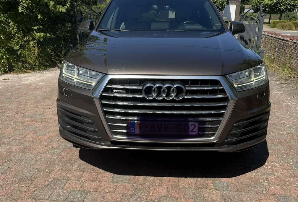 Audi 3.0 TDI quattro tiptronic