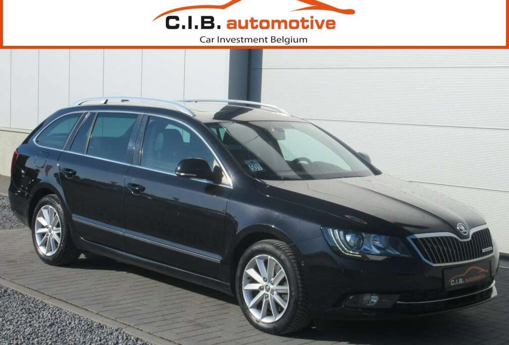 Skoda Kombi 1.6 TDi / Leder / Pano / Navi / ...