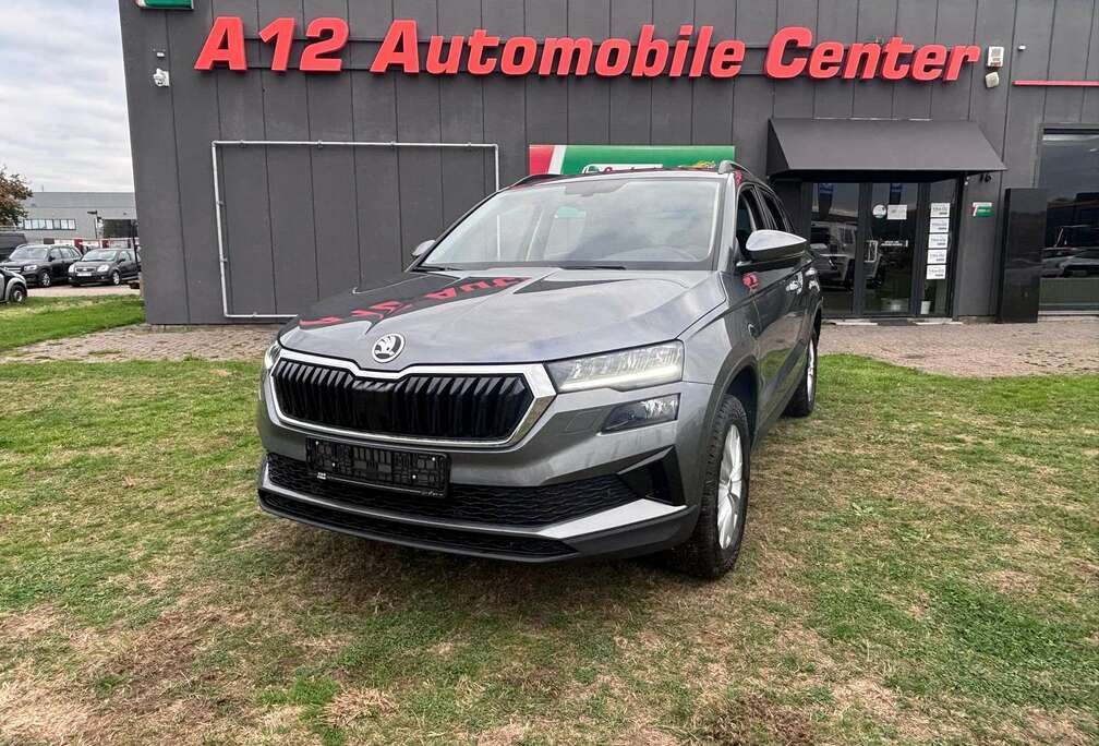 Skoda Karoq 1.0 TSI  Carplay  Navi