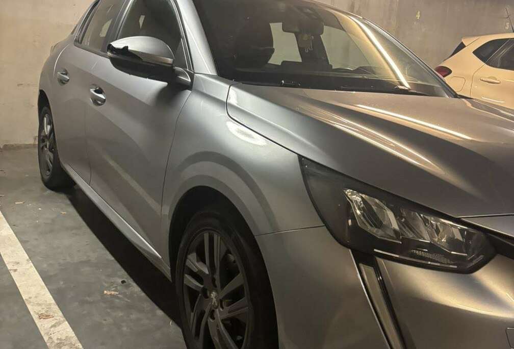 Peugeot 1.2i PureTech Allure Pack