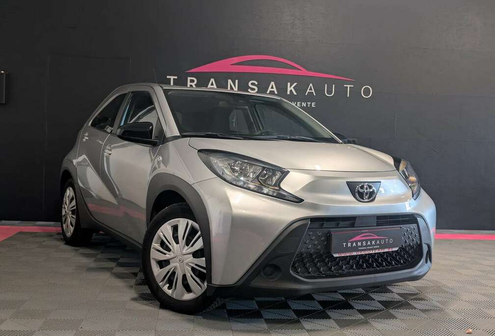 Toyota 1.0 VVT-i Play