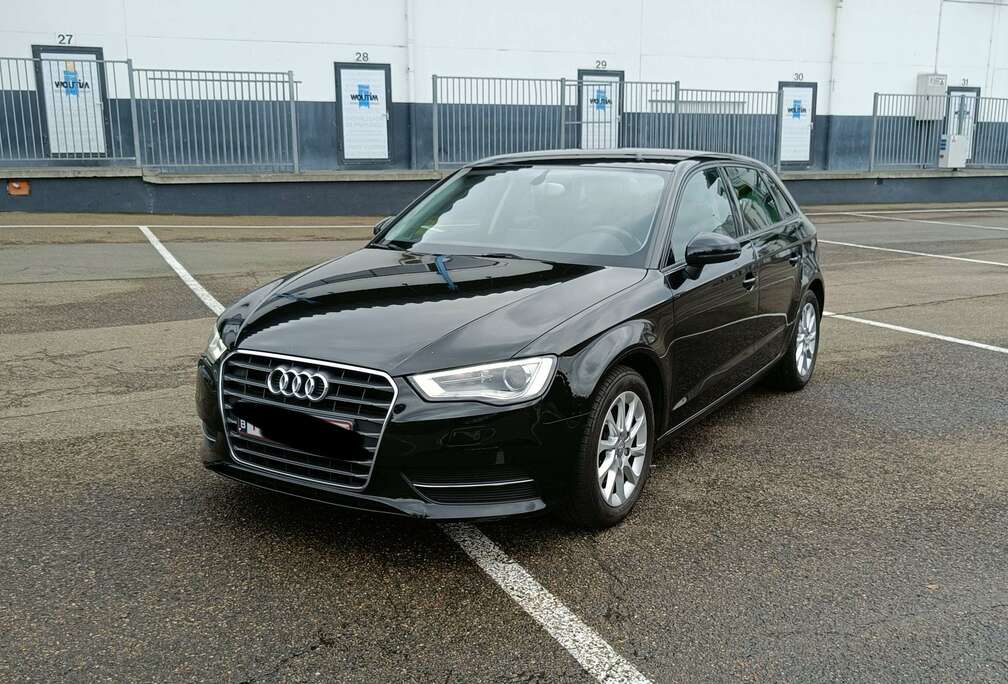 Audi Sportback 1.4 tfsi attraction