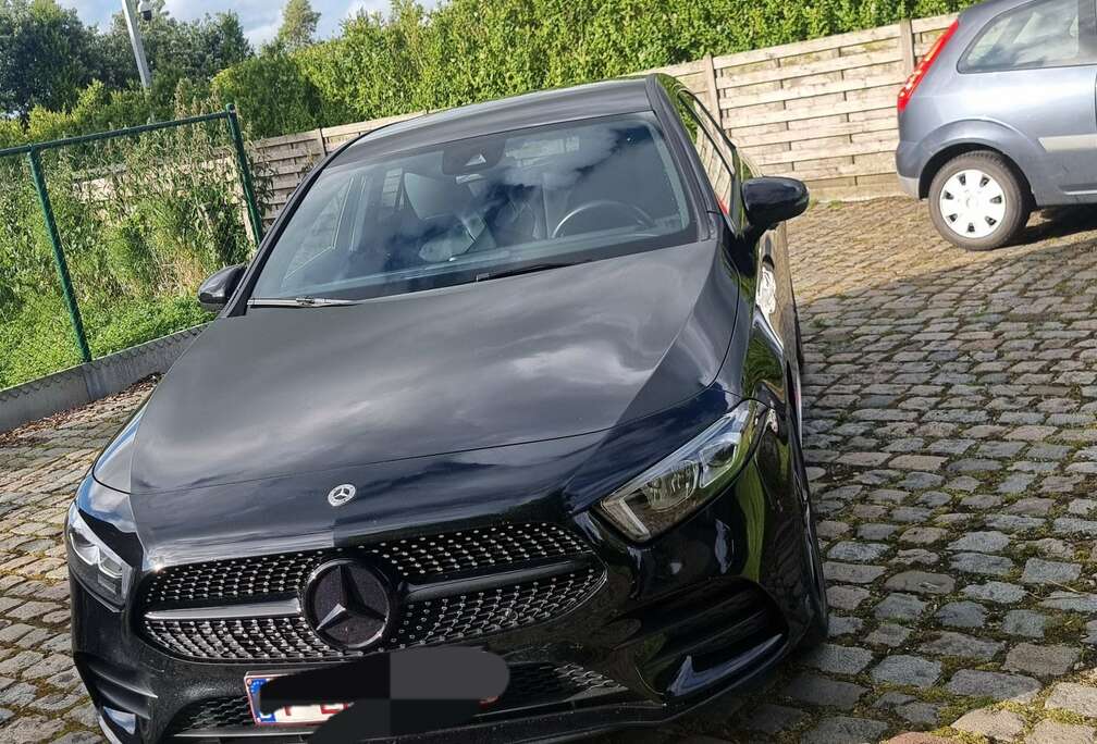 Mercedes-Benz A 250 e 8G-DCT Advanced AMG Line