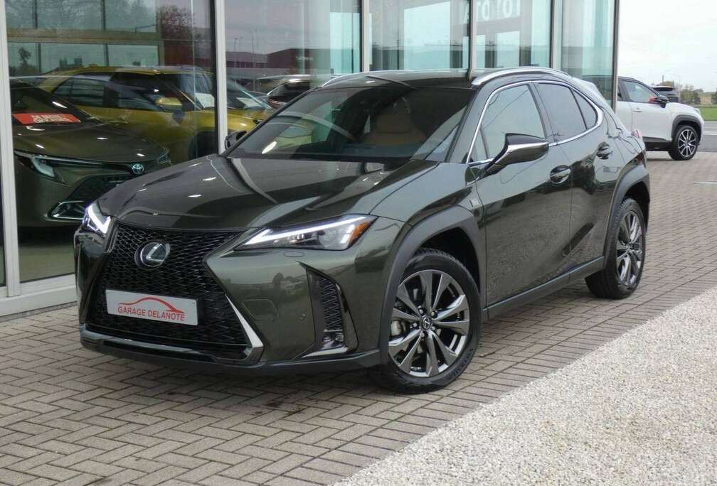 Lexus HYBRID F-Sport Design +COGNAC LEDER +Dodehoek +Zetelverwarming +GPS +Carplay +Parkeersensoren