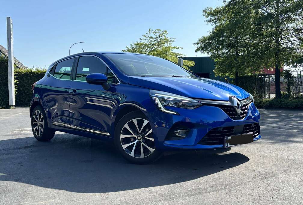 Renault FULL OPTION // CRUISE CONTROL // KEYLESS // 360 // HEATED SEATS + WHEEL // AIRCO // NAVI // DAB+ // LANE ASSIST
