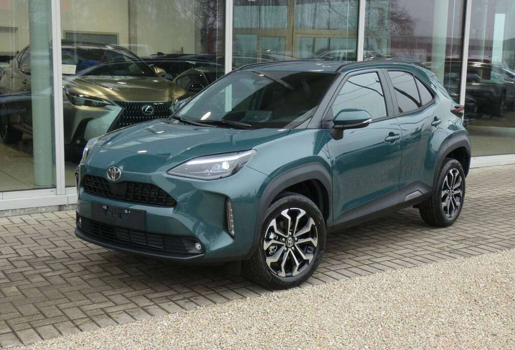 Toyota Hybrid 130pk +Parkeersensoren +Dodehoek +Zetelverwarming +Stuurwielverwarming +Groot scherm