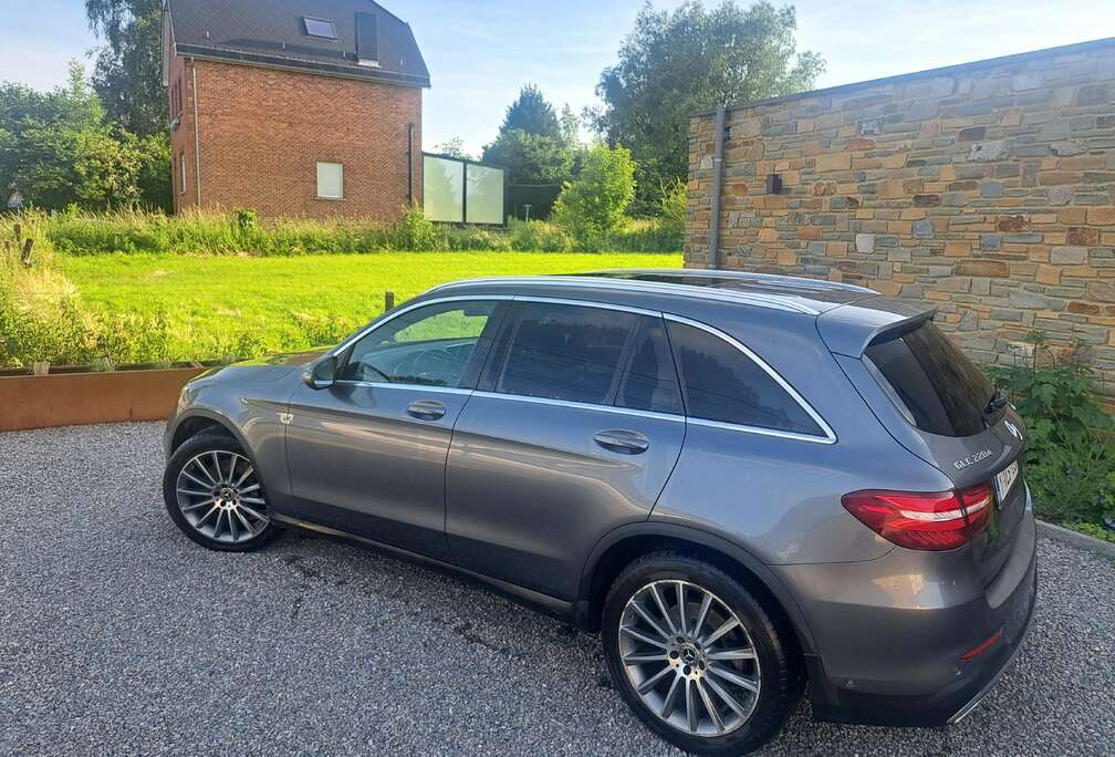 Mercedes-Benz GLC 220 d 4-Matic (EU6c)