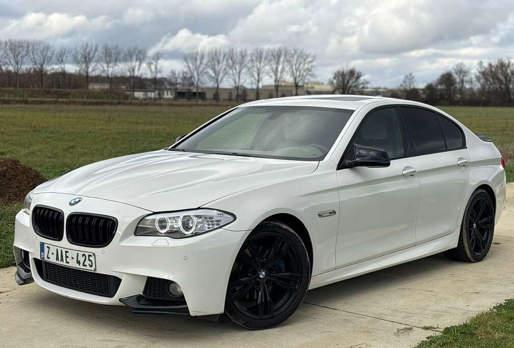 BMW 520d XENON AUTO NAVI PDK M-PACK