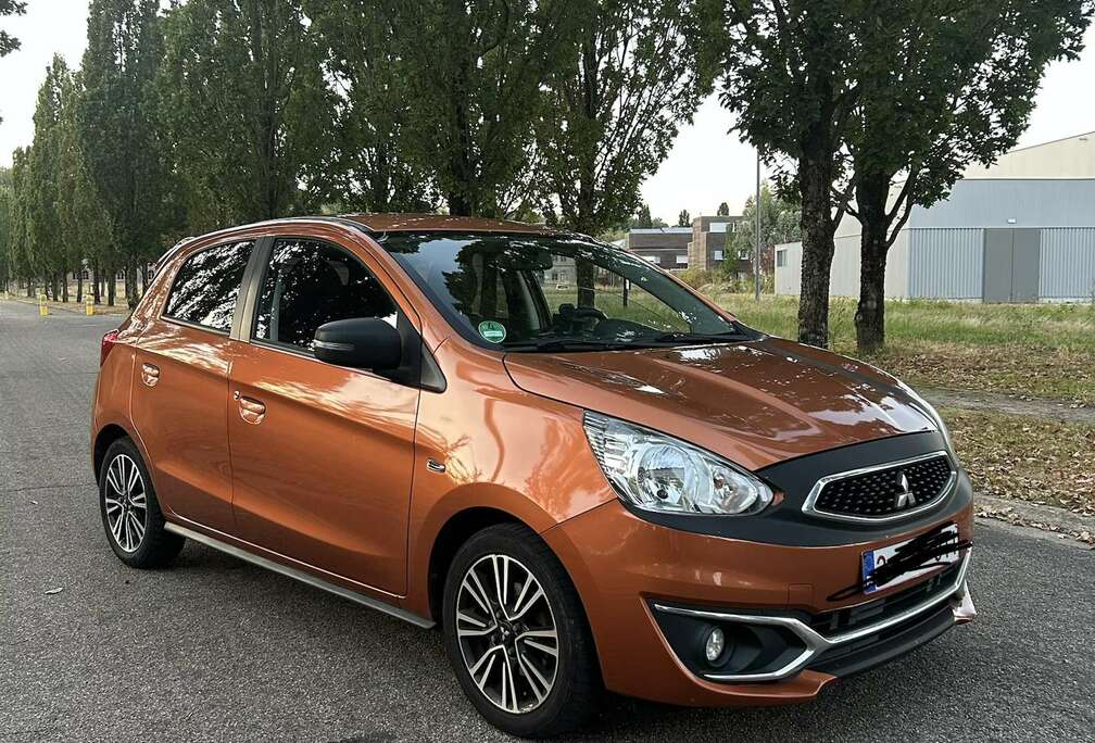 Mitsubishi 1.2 MIVEC Intense Navi Connect