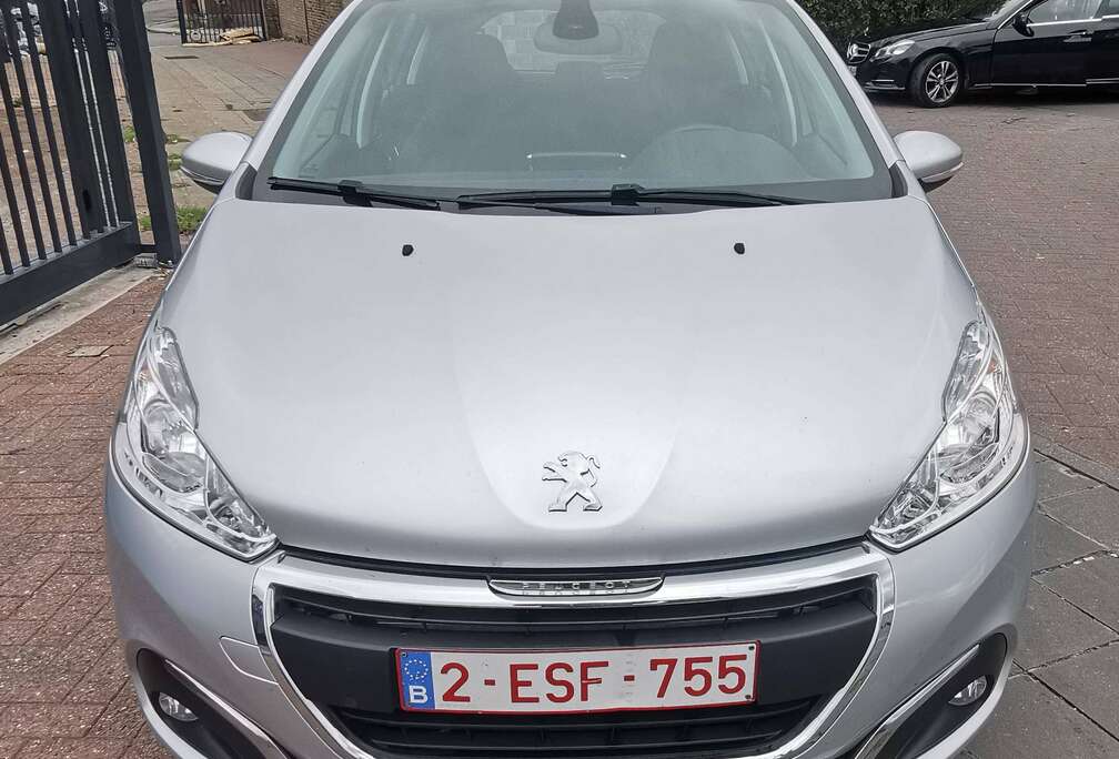 Peugeot 208 1.6 BlueHDi Style