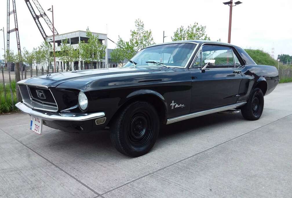 Ford Mustang coupe handgeschakeld Big Block