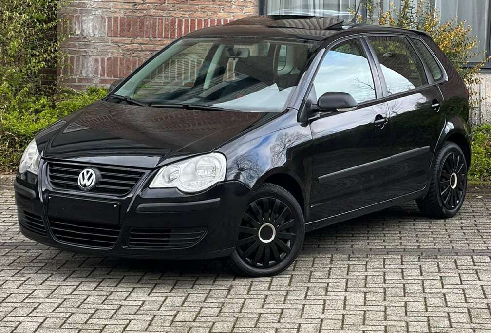 Volkswagen 1.2i Essence Édition GOAL Cruise control