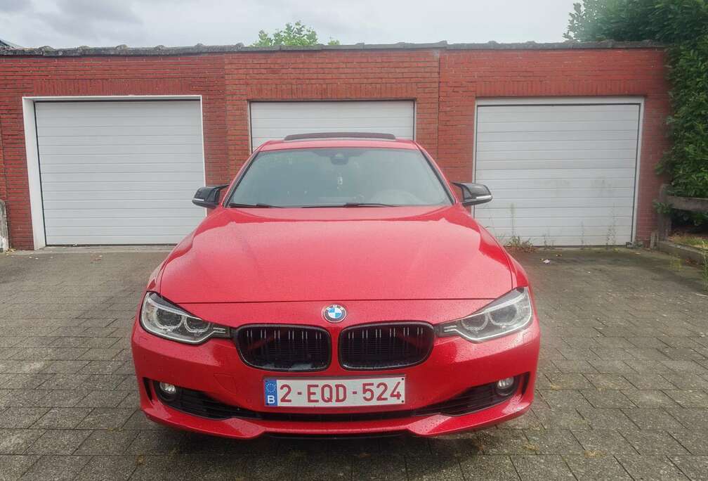 BMW 328i FULL Aut. Luxury Line