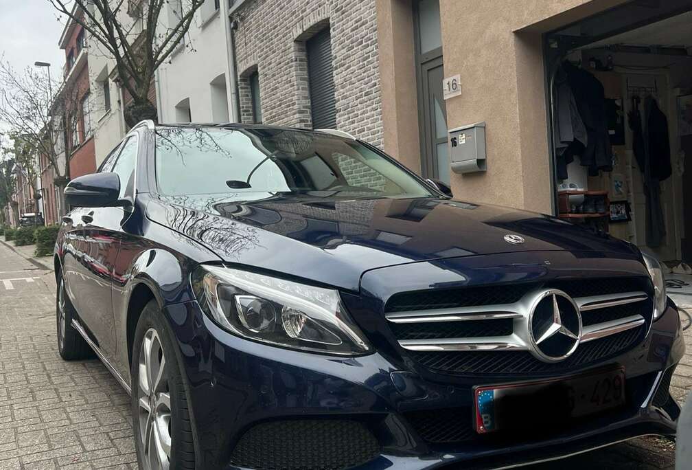 Mercedes-Benz d T 9G-TRONIC