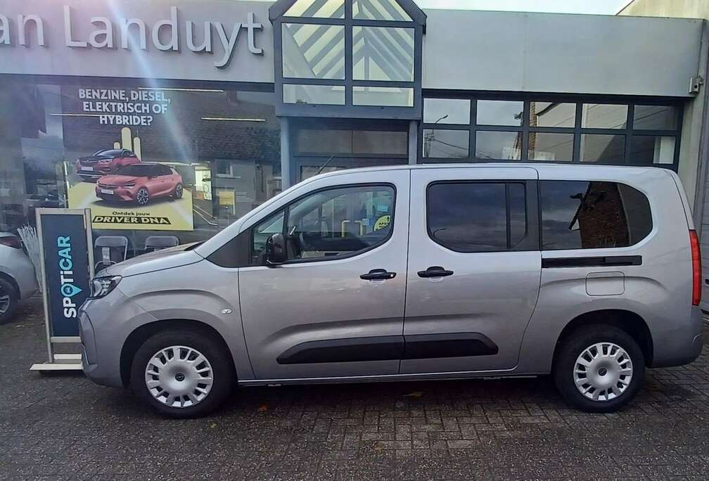 Opel COMBO  1.2 TURBO, 5 ZITPLAATSEN, LICHTE VRACHT, B