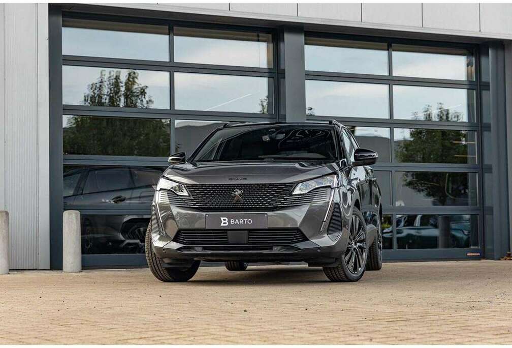 Peugeot GT  Automaat 130pk  Black Pack  7-zit  Zete...