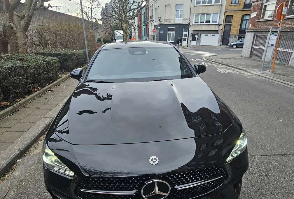 Mercedes-Benz AMG Line