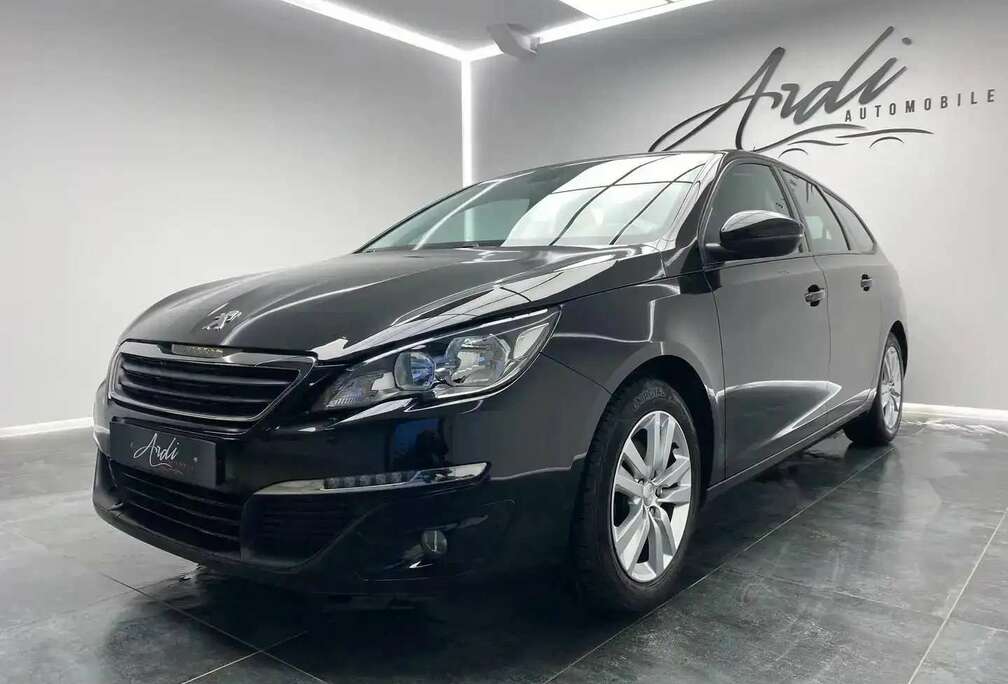 Peugeot 1.2 PureTech*GPS*AIRCO*1ER PROPRIETAIRE*GARANTIE*