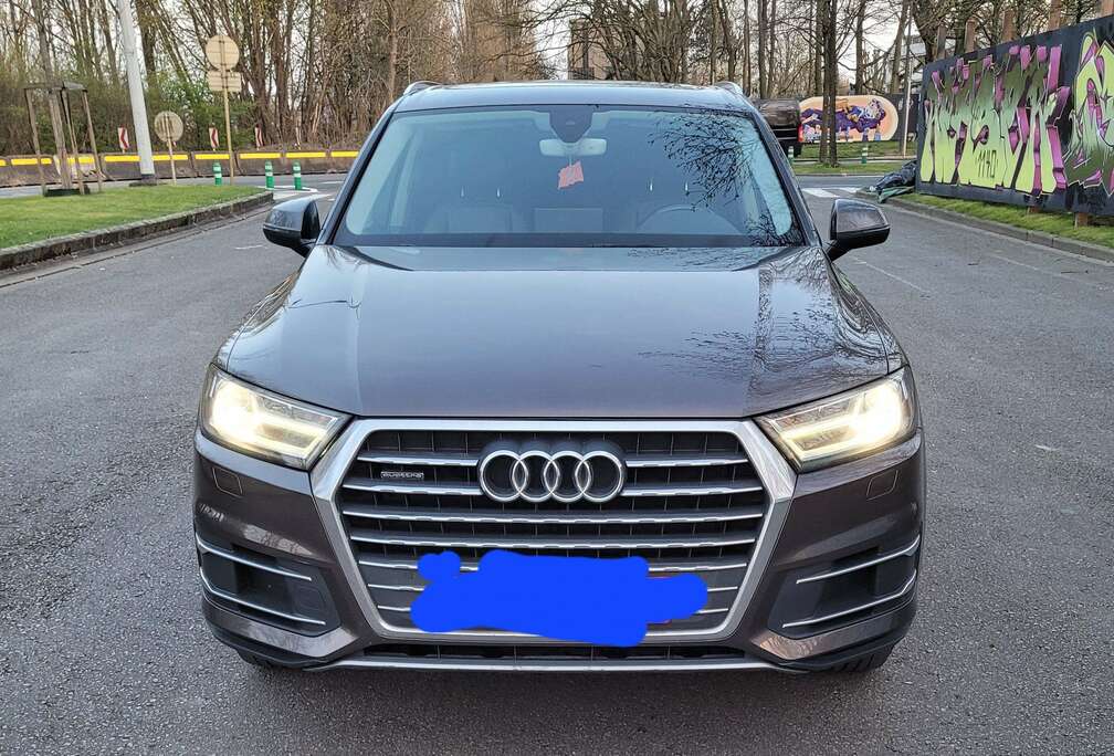 Audi 3.0 TDi V6 ultra Quattro Tiptronic